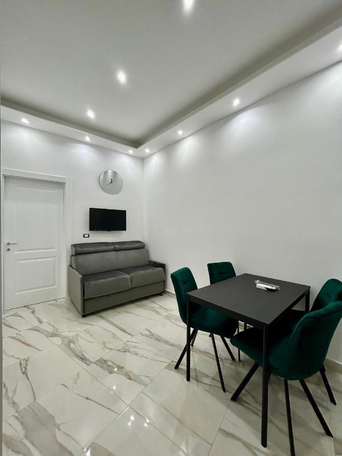 Marghe Luxury Home เนเปิลส์ ภายนอก รูปภาพ